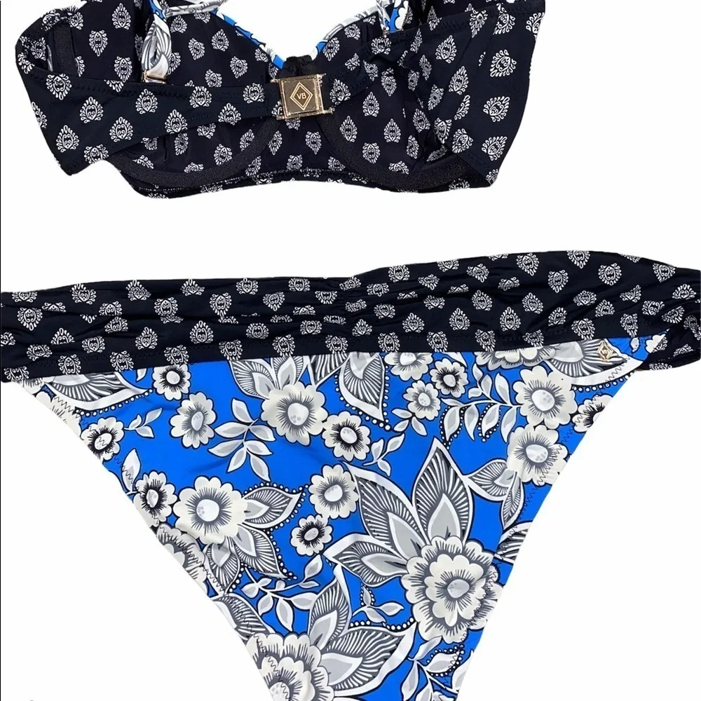 Vera Bradley bikini swimsuit size medium/large navy paisley